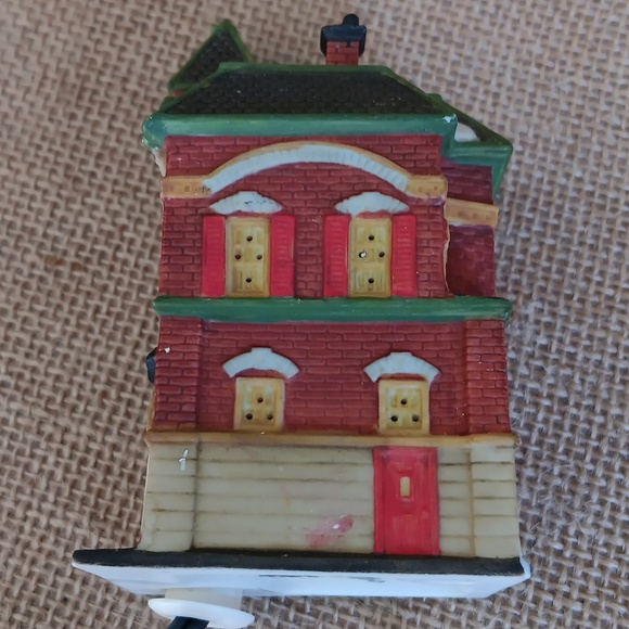 3 Fire Ornaments - Picture 2 of 4